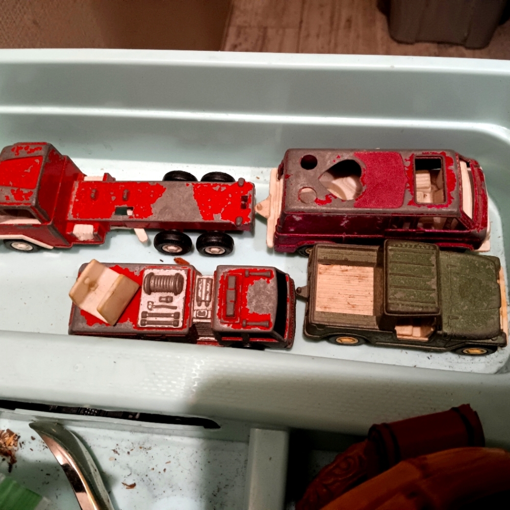 4 Tootsie trucks